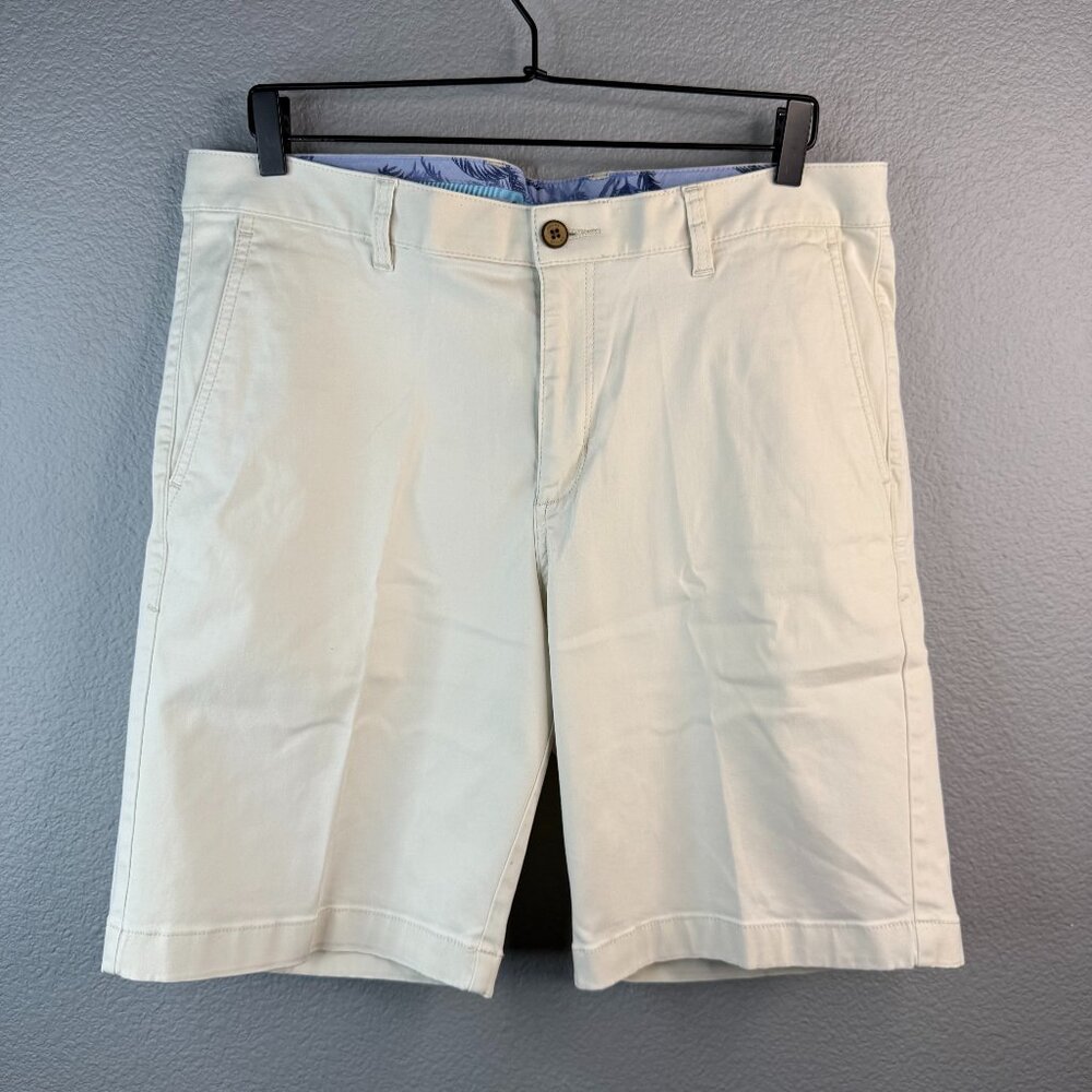 Tommy Bahama Shorts White